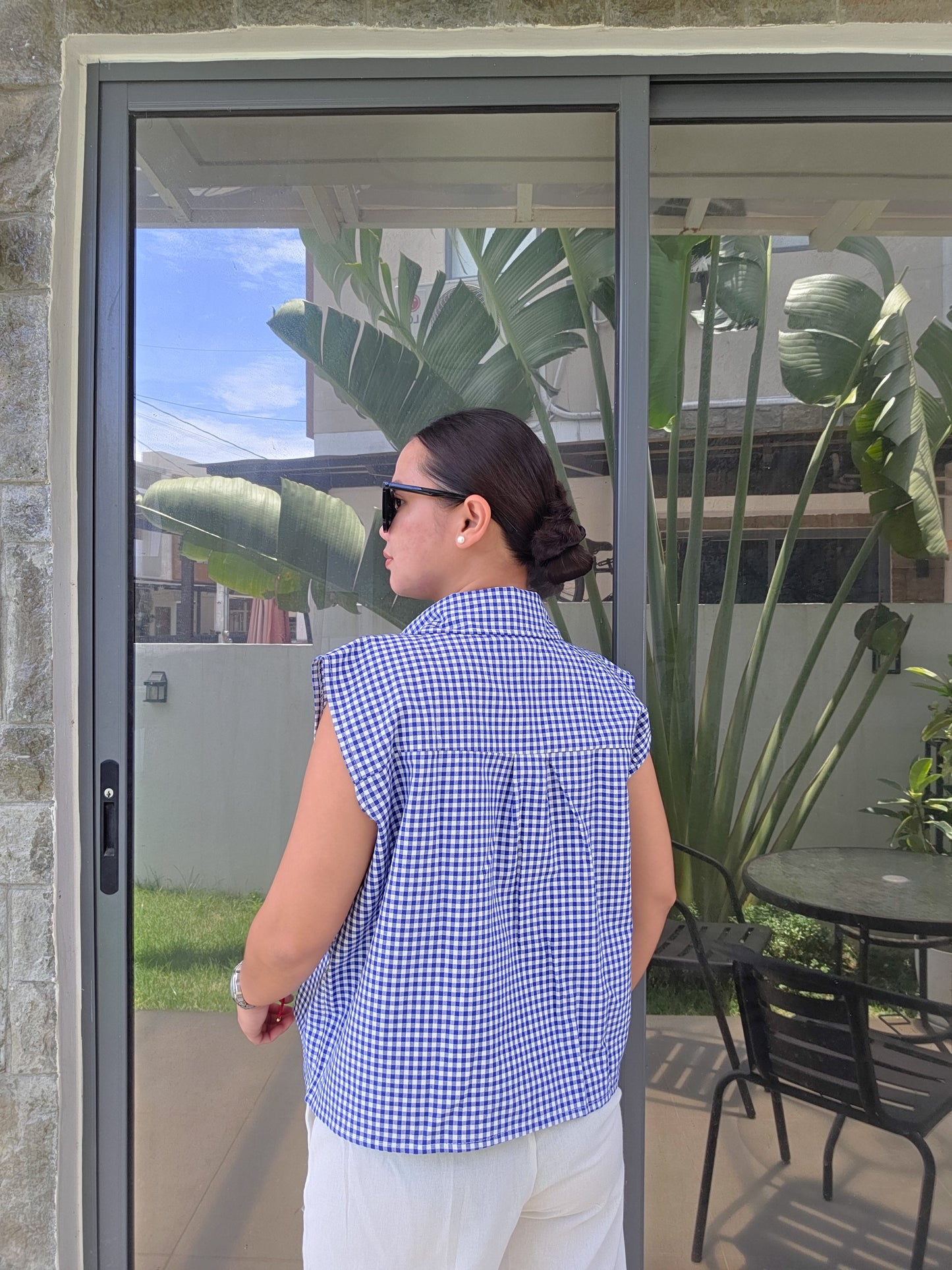 Oversized Sleeveless Button Shirt