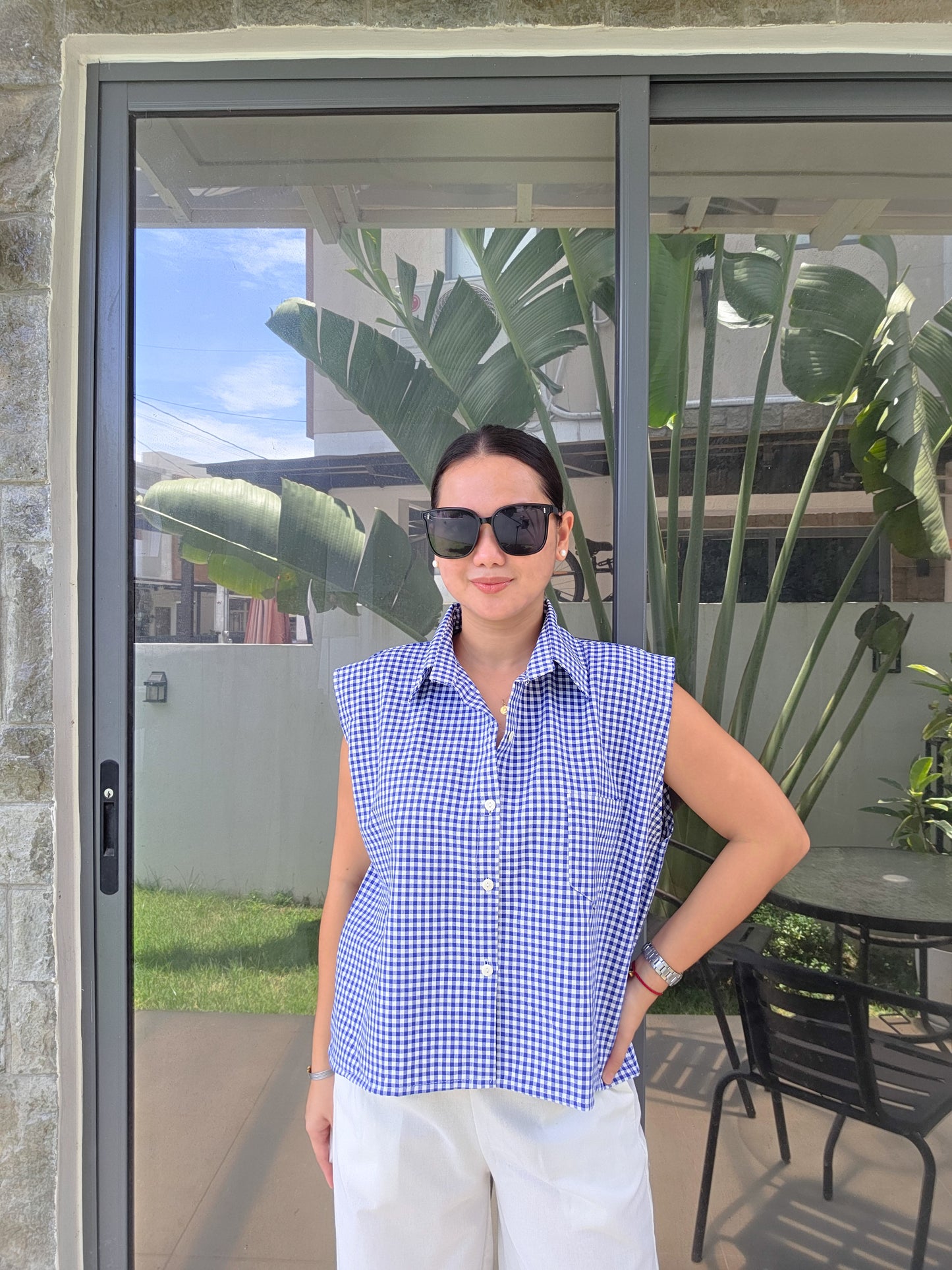 Oversized Sleeveless Button Shirt