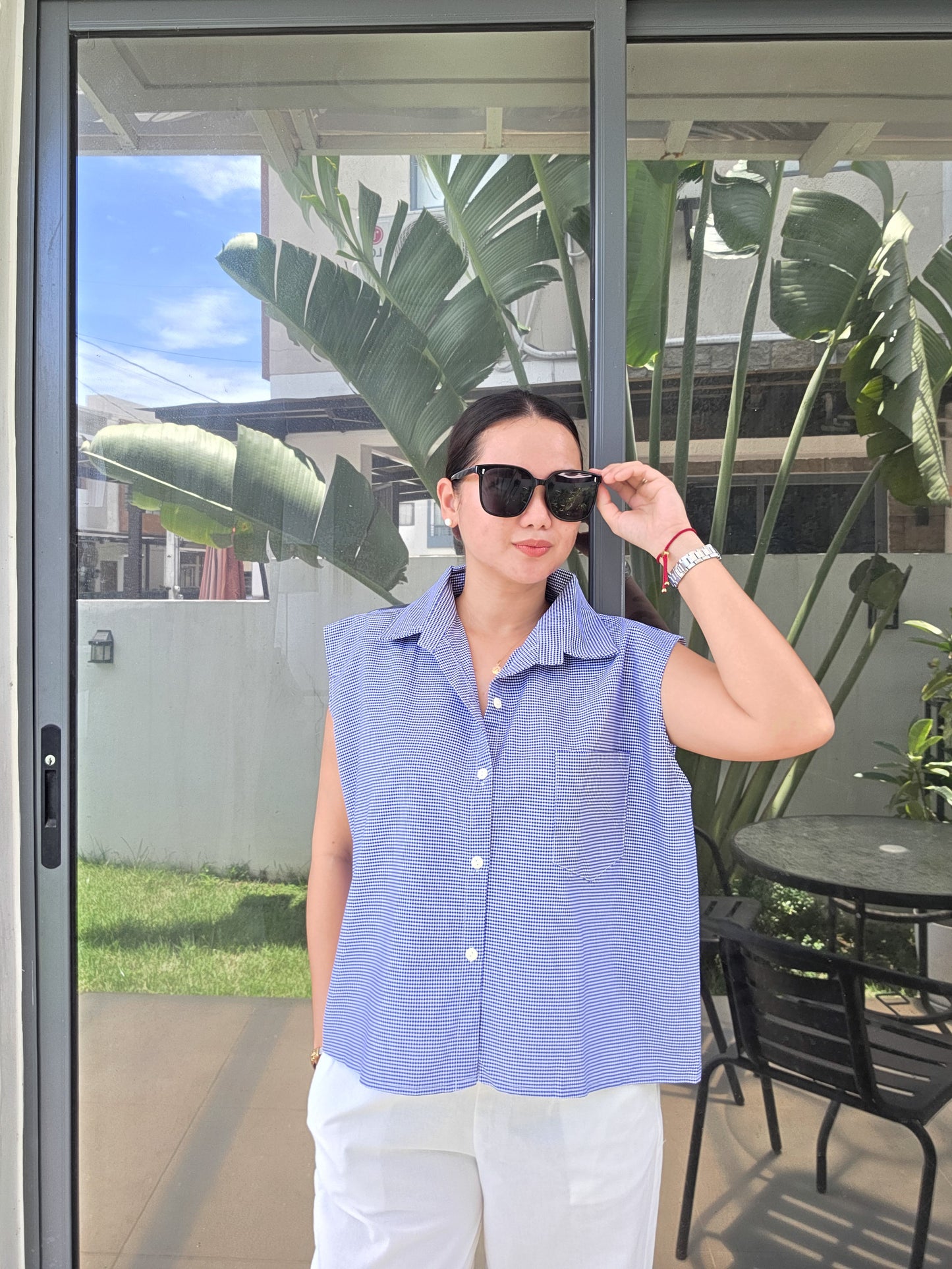 Oversized Sleeveless Button Shirt