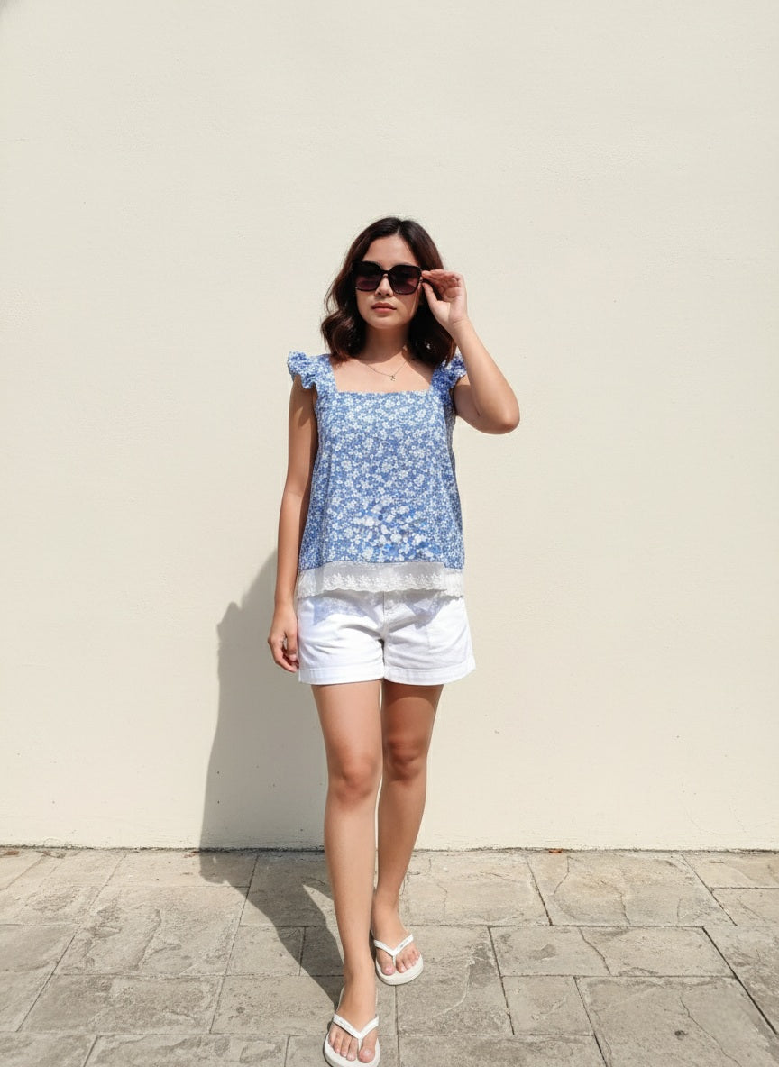 Dainty Floral Top w/ Lace Details