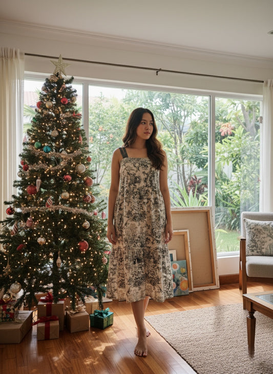 Lace Strap Maxi Dress