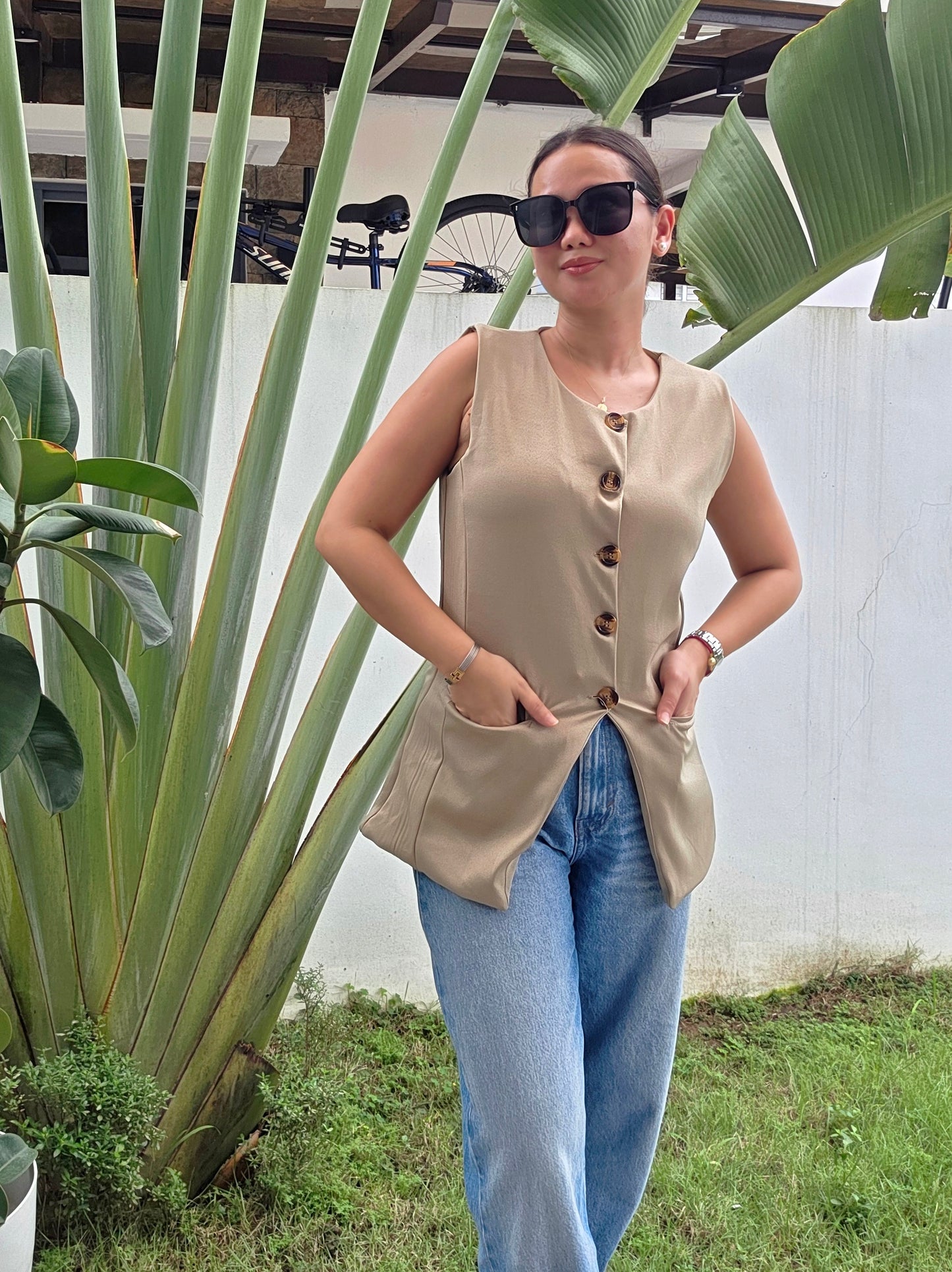 Sleeveless Waistcoat