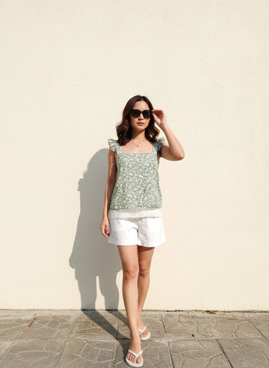 Dainty Floral Top w/ Lace Details